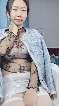 Изображение секс-шоу модели Baomi