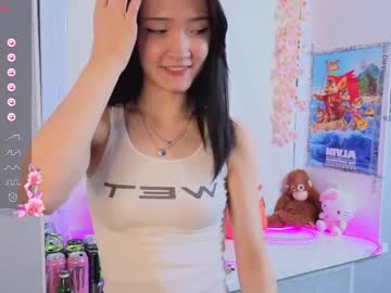 yung_leana's sex show image