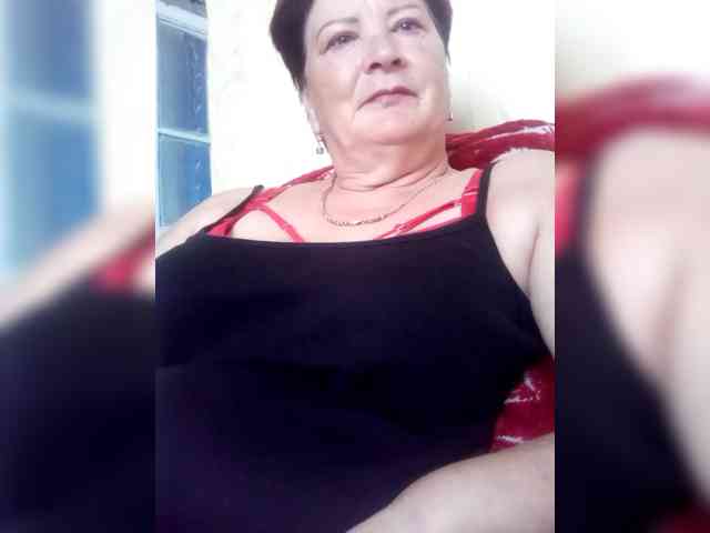 Empresswoman's sex show image Empresswoman's sex show image