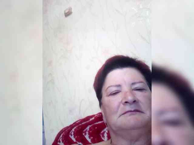 Empresswoman's sex show image Empresswoman's sex show image