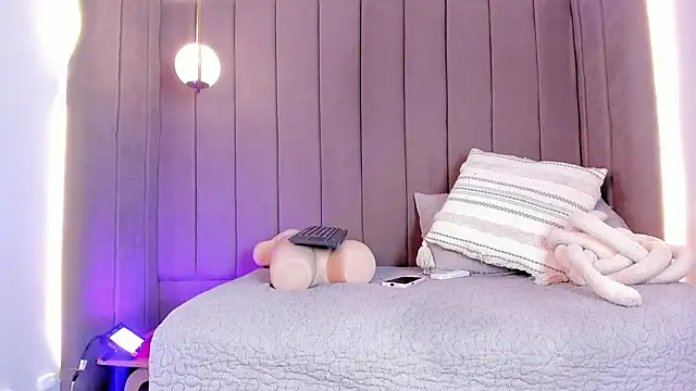 Изображение секс-шоу модели Ashley_Beaomunt