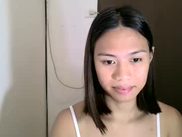 Изображение секс-шоу модели lovely_yvoneslutty