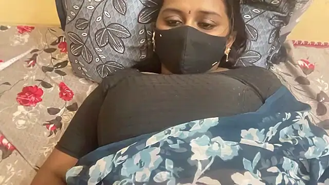 Tanuja-Sexy's sex show image