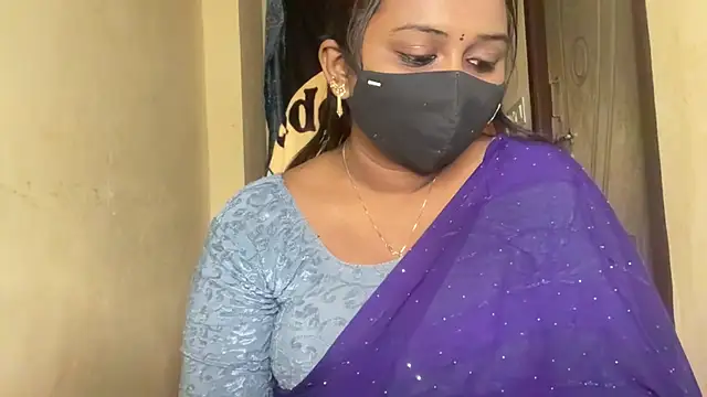 Tanuja-Sexy's sex show image