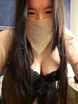 Kara-Nuna's sex show image