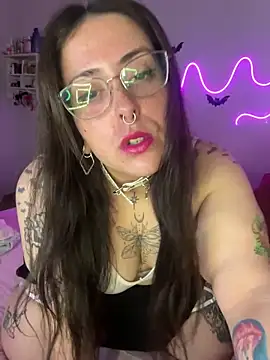 Изображение секс-шоу модели Mizztikaa