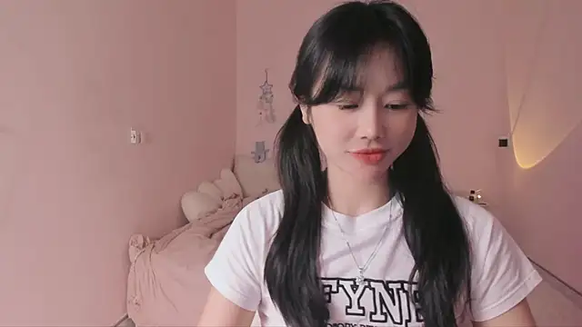 Изображение секс-шоу модели Hello_nani
