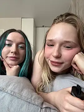 RollDollsi's sex show image