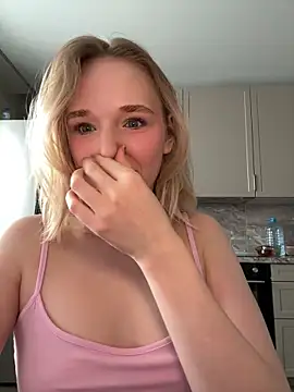 RollDollsi's sex show image