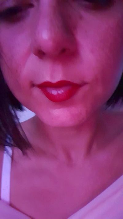 cuteandwet's sex show image