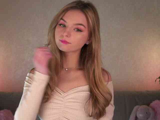 ilittleheara's sex show image